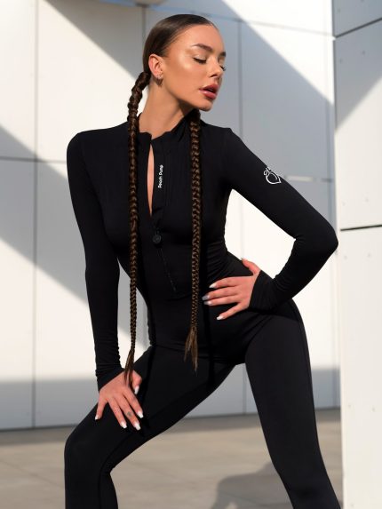 Spectacular sports overalls in soft, quilted fabric with zipper