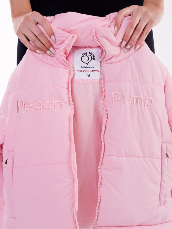 Απαλό ροζ χειμωνιάτικο μπουφάν "Peach Pump" με μοντέρνο σχέδιο