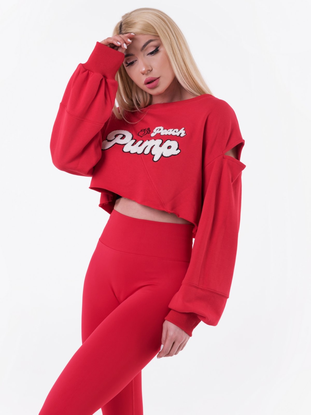 Bluză sport roșie model de damă cu mâneci largi și broderie albă fantezie