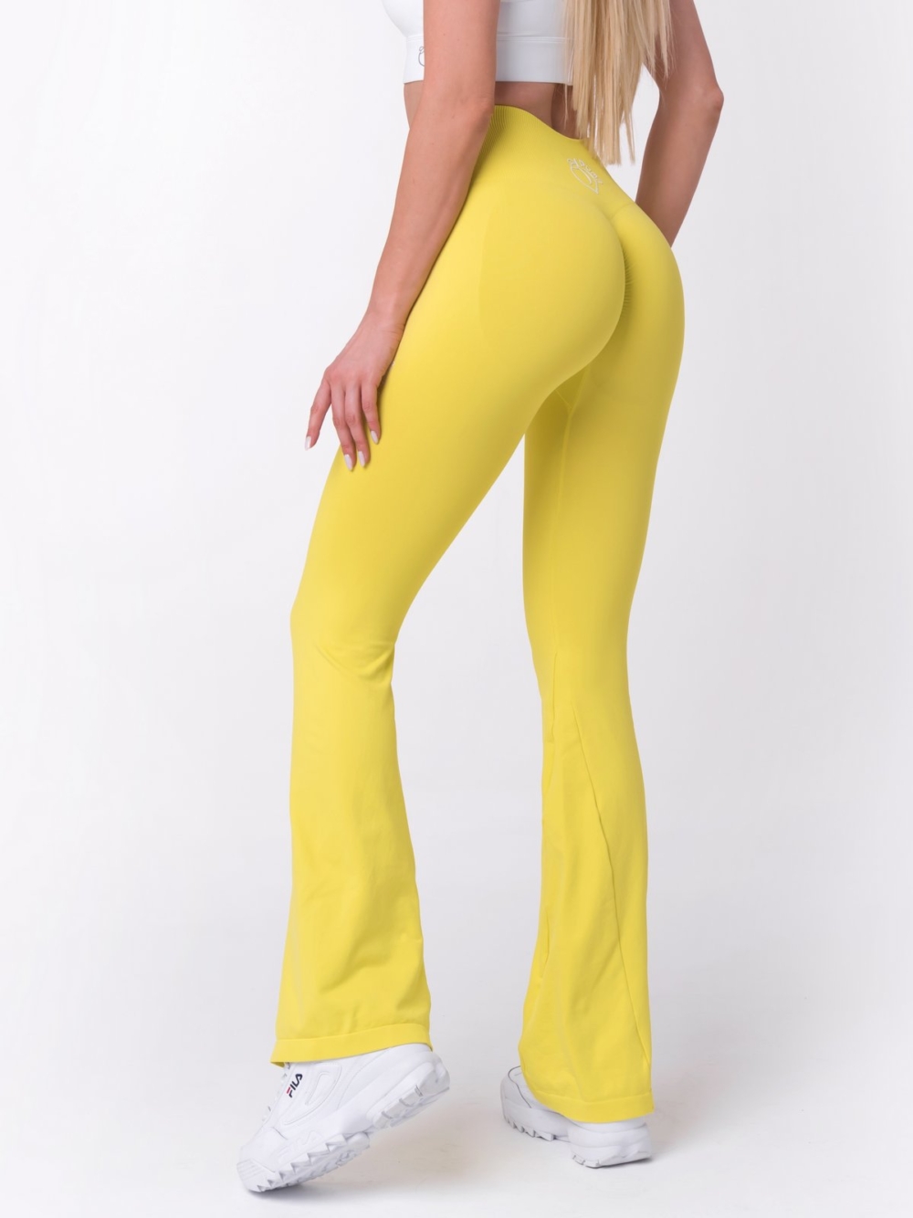 Žluté legíny typu Charleston s tvarujícím efektem Peach Pump