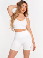 Colanți sport scurți albi cu buzunare și efect de modelare a fundului