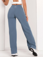 Kék, női sportleggings bő szárakkal edzéshez