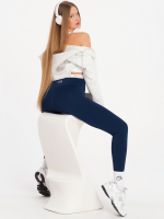 Modern, sötétkék téli leggings puha belső felülettel és közepes derékrésszel
